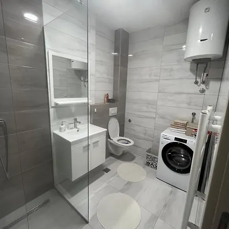 Urban By Heez * 투즐라