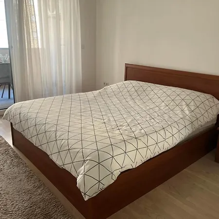 Urban By Heez Apartment *